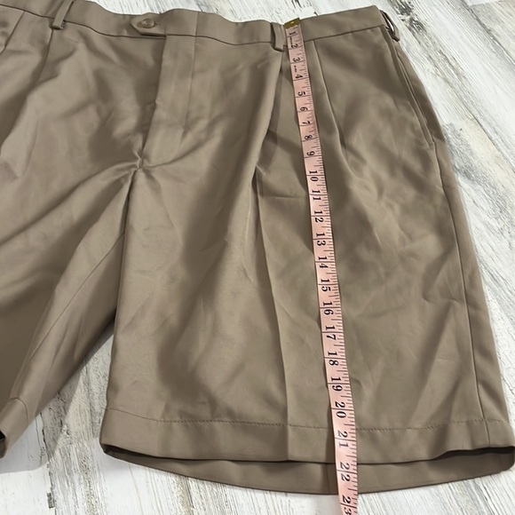 Jos A Bank Traveler Shorts Size 44 NWT - Picture 8 of 8